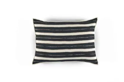 Fin de série Elitis coussins SECRET STRIPE Black